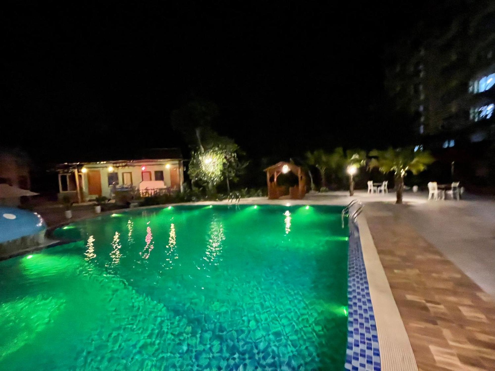 Minh Chau Beach Resort Quang Ninh  Exteriör bild